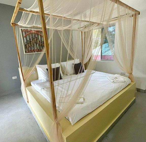 ホテル Five Palms