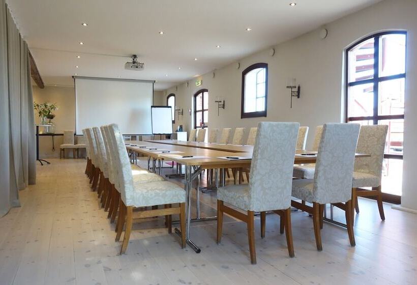 호텔 Flädie Mat & Vingård