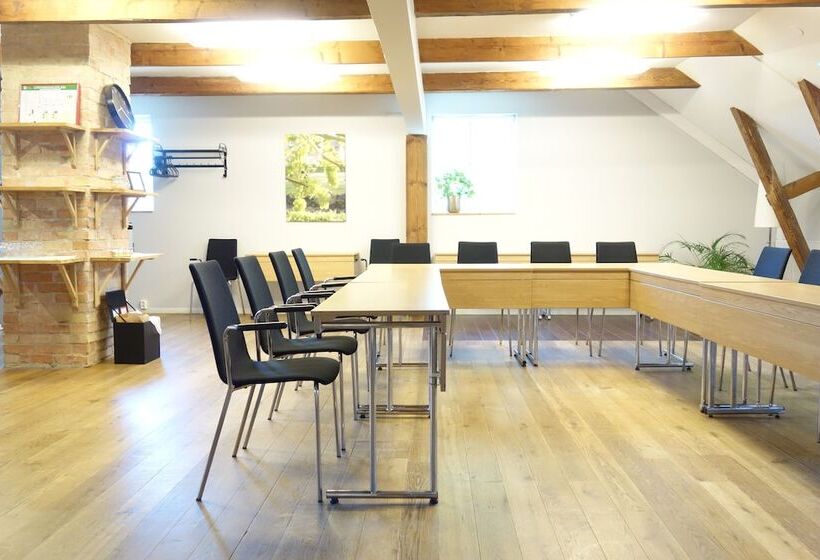 호텔 Flädie Mat & Vingård