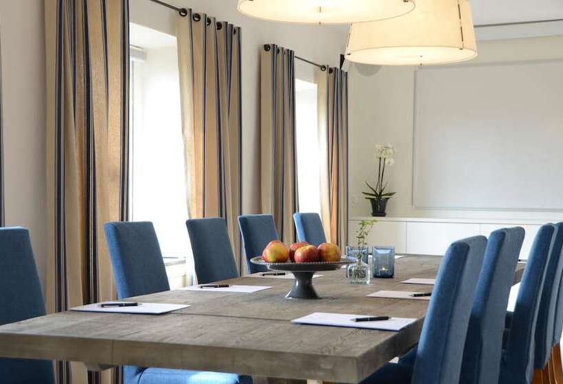 호텔 Flädie Mat & Vingård