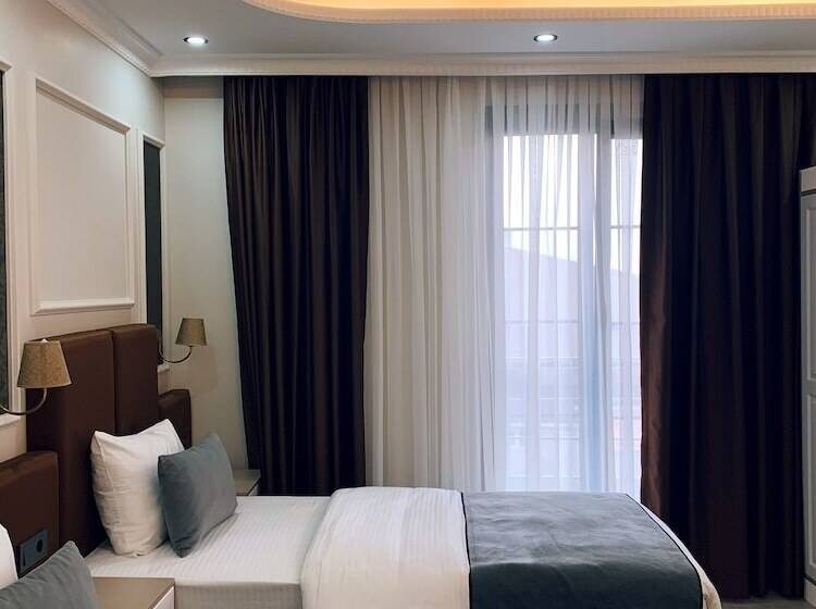 Отель Frt Airport