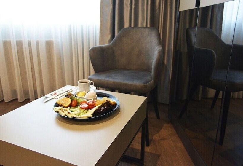 Отель Frt Airport