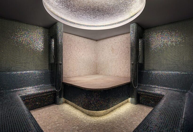 בית מלון כפרי Golf & Spa Kunětická Hora