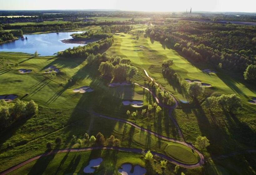 בית מלון כפרי Golf & Spa Kunětická Hora