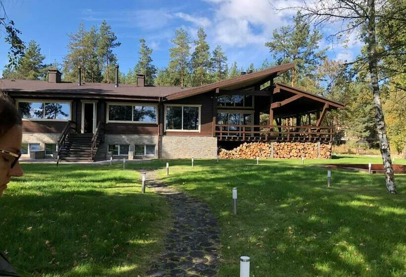 בית מלון כפרי Goodlife Park