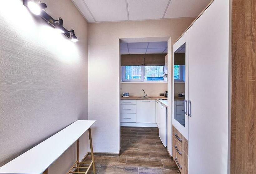 בית מלון כפרי Goodlife Park