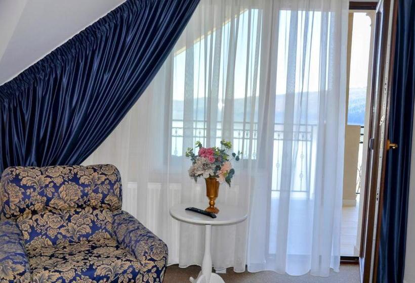 בית מלון כפרי Gradinile Romane