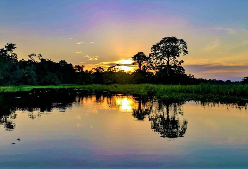 Отель Grand Amazon Lodge And Tours All Inclusive