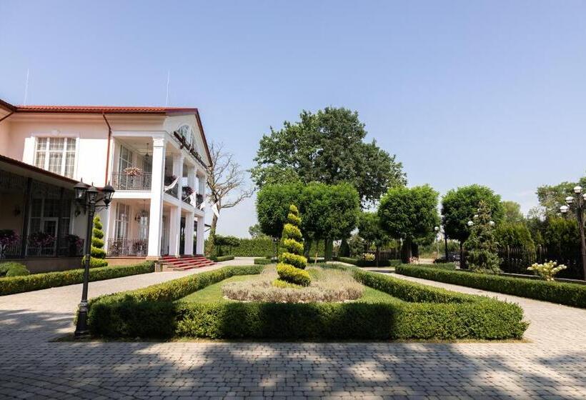 فندق Grand Aristocrate