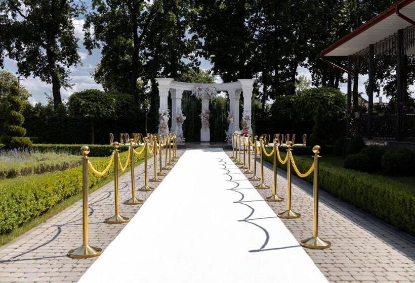 فندق Grand Aristocrate