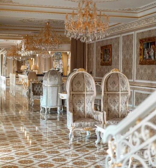 فندق Grand Aristocrate
