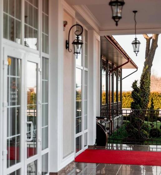 فندق Grand Aristocrate