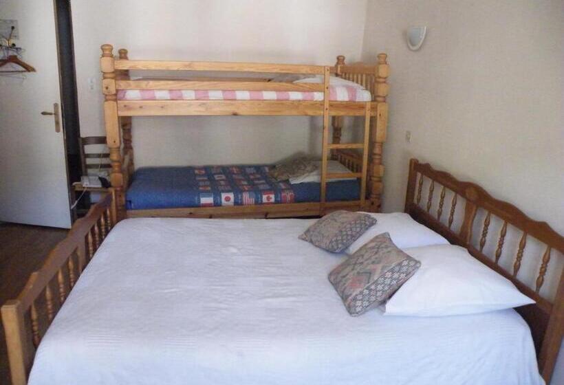 Отель Hôtel Des Voyageurs