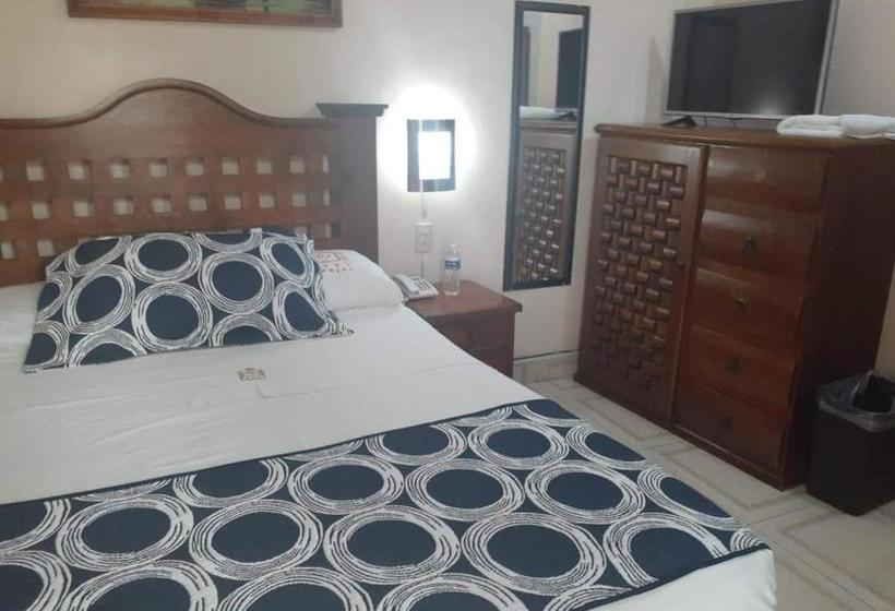 호텔 Imperial Jojutla