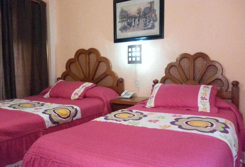 호텔 Imperial Jojutla