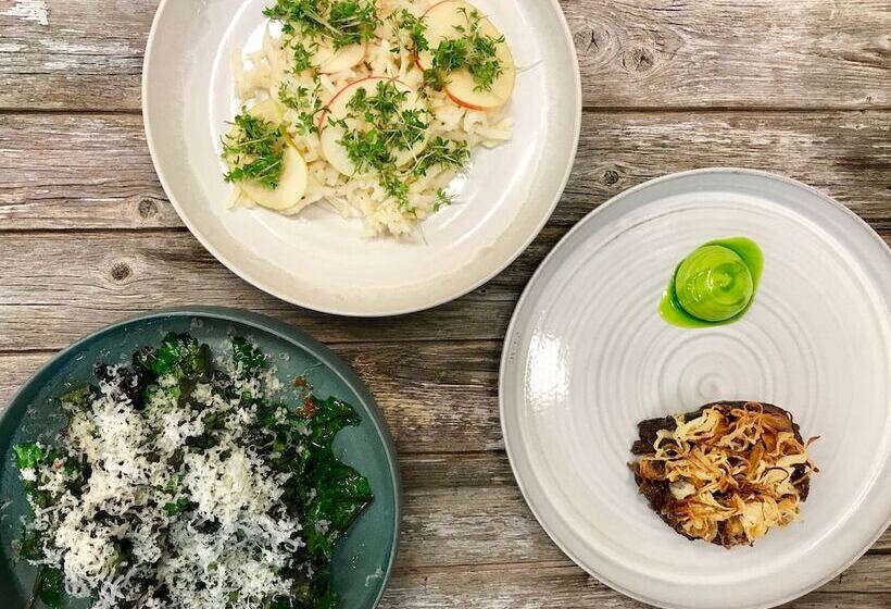 فندق Katrinelund Gästgiveri & Sjökrog