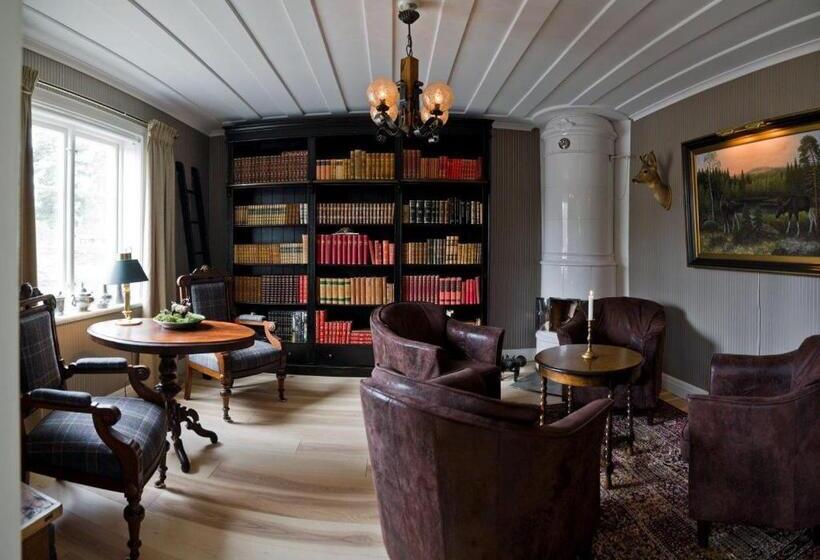 فندق Katrinelund Gästgiveri & Sjökrog