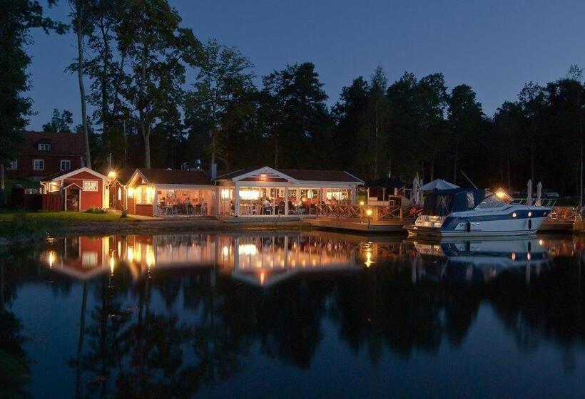 فندق Katrinelund Gästgiveri & Sjökrog