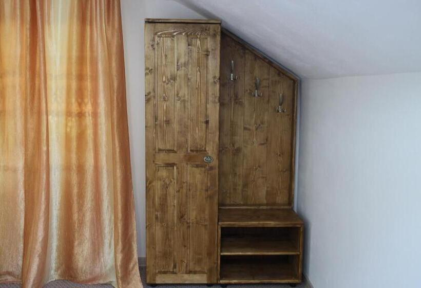 ホテル La Casa Boierului