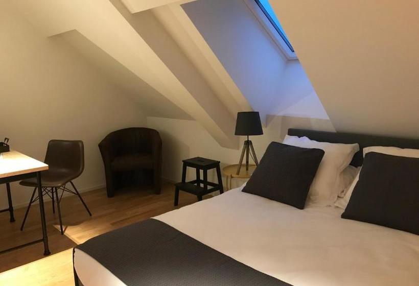 호텔 L’auberge De Mézières