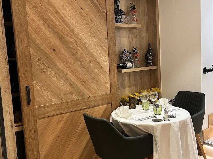 فندق Logis Le Marronnier