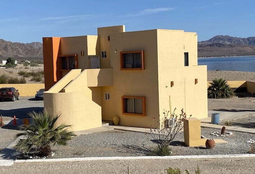 فندق Los Vientos