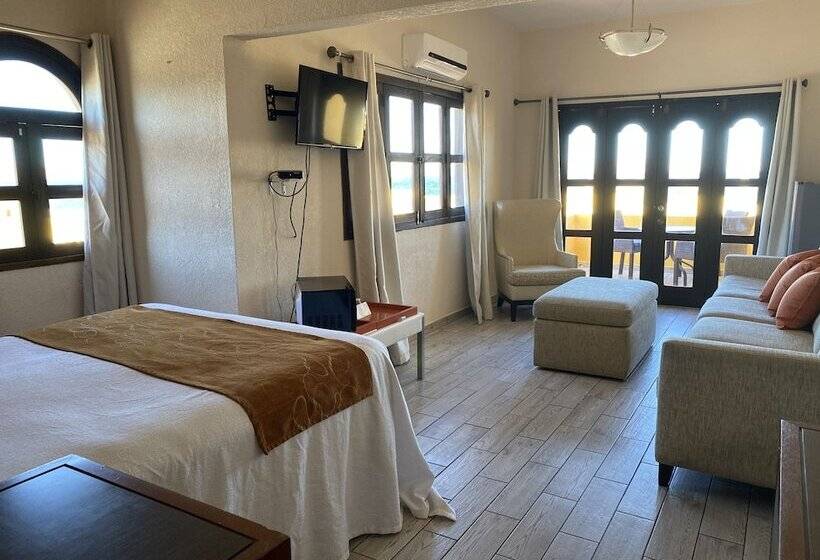 فندق Los Vientos