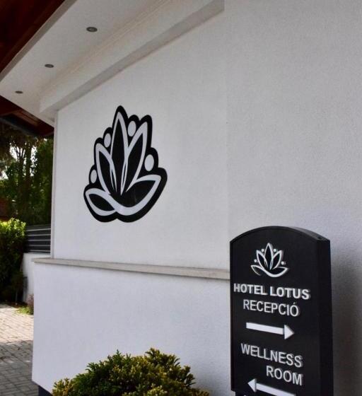 ホテル Lotus