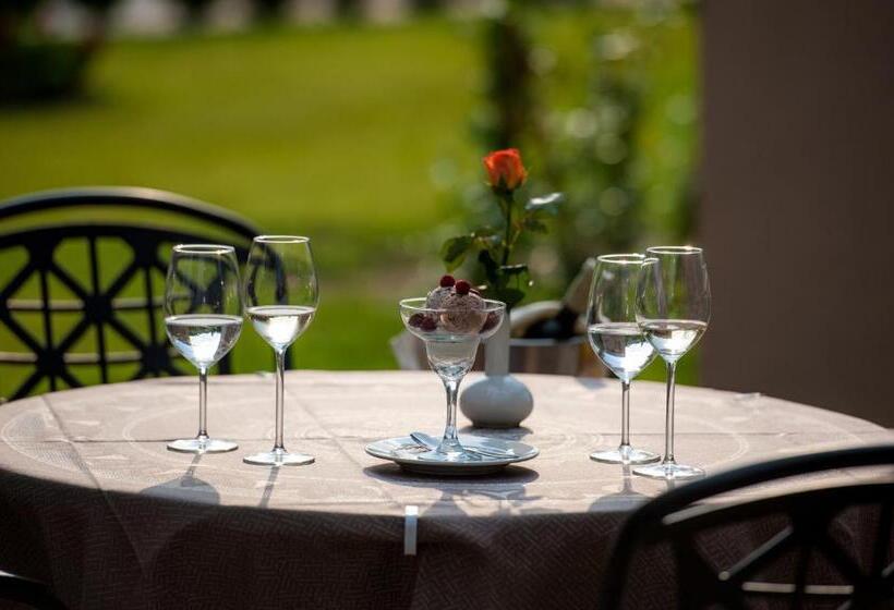 בית מלון כפרי Mantar Spa