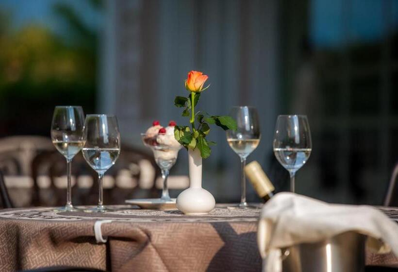 בית מלון כפרי Mantar Spa