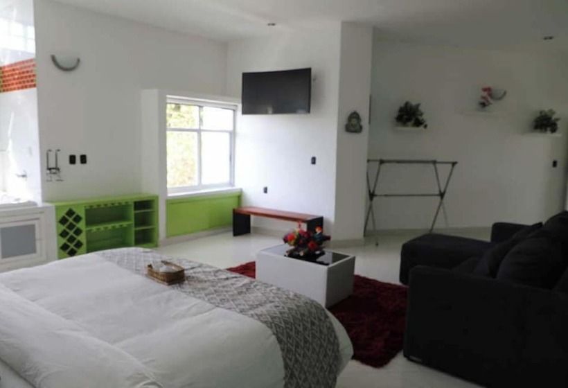 ホテル Maragreens