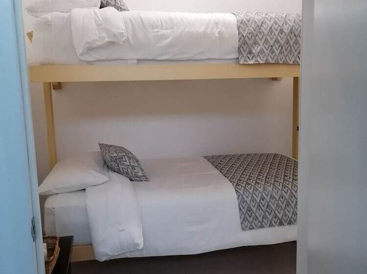 ホテル Maragreens