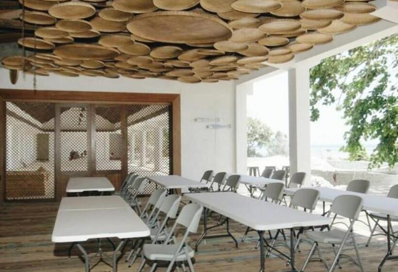 בית מלון כפרי Naya Matahora Island Resort