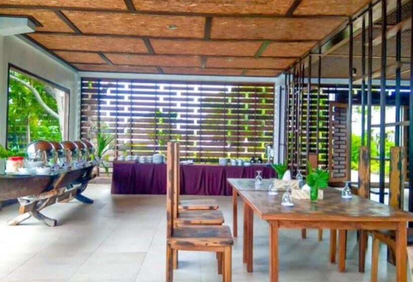 בית מלון כפרי Naya Matahora Island Resort