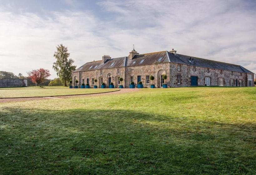 Отель Newhall Mains