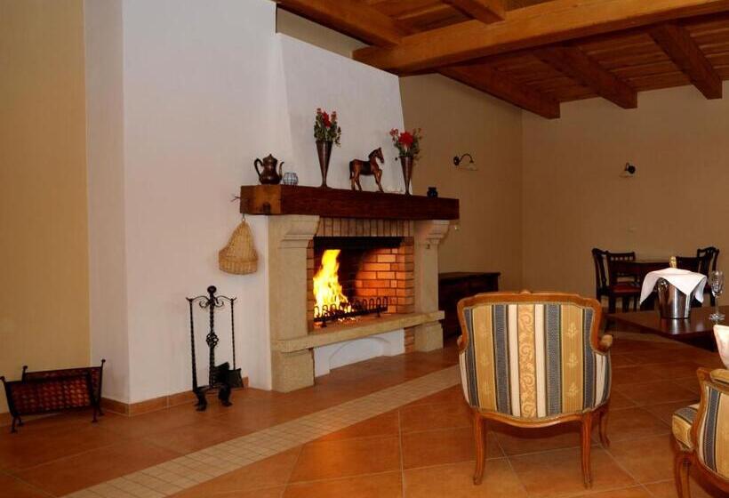 בית מלון כפרי Ový A Jezdecký Areál Dvůr Krutěnice