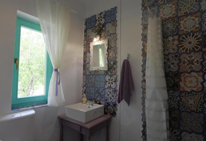 בית מלון כפרי Pensiunea Happy