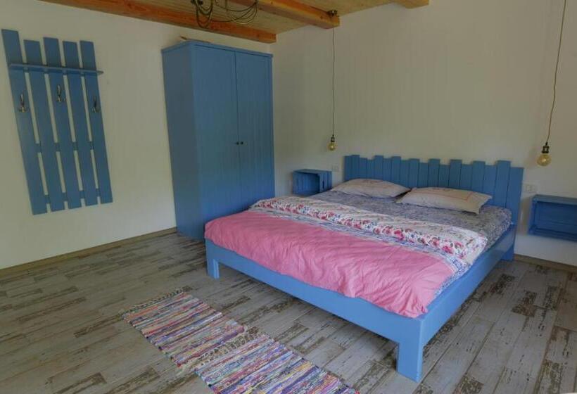 בית מלון כפרי Pensiunea Happy