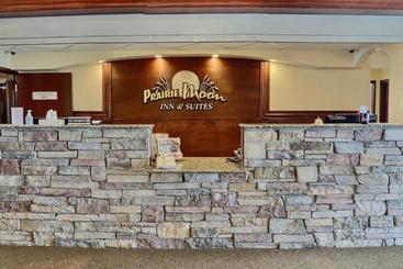 هتل Prairie Moon Inn & Suites Unity