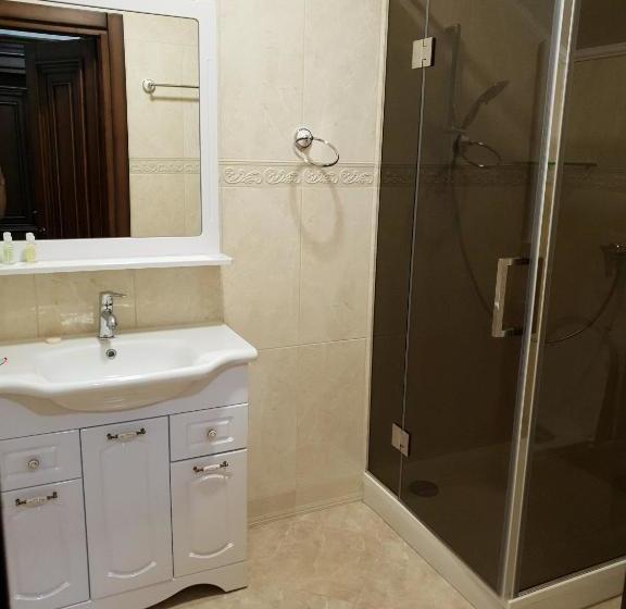 בית מלון כפרי Pride