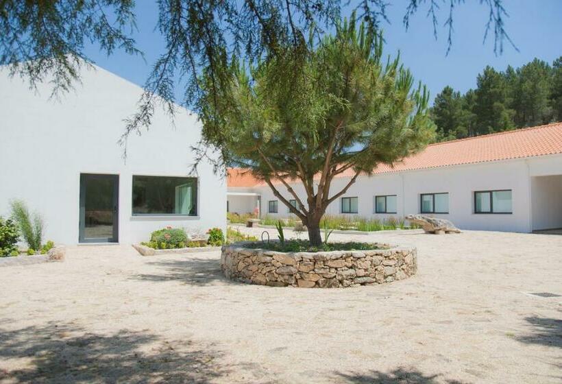 בית מלון כפרי Quinta De Trancoso