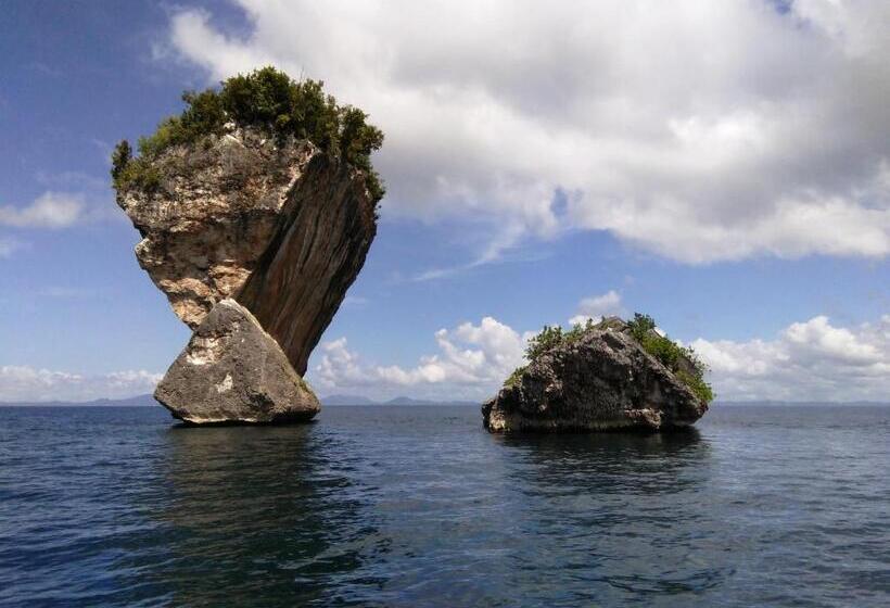 فندق Reddoorz @ Western Highway Lodge