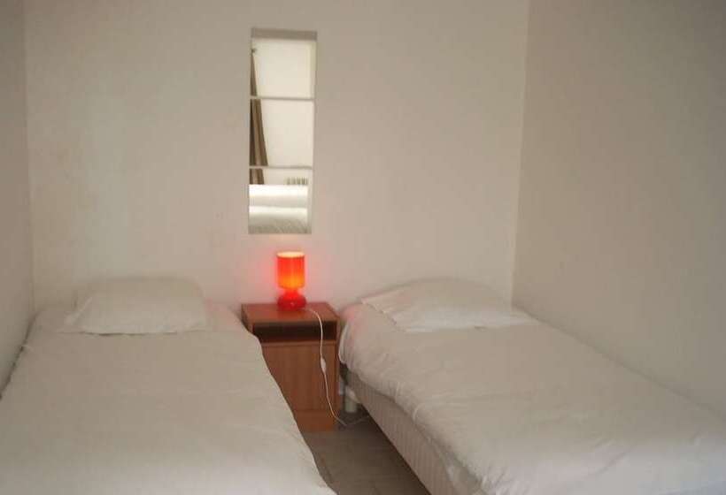 Отель Résidence Hôtel De La Salle