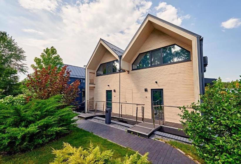 בית מלון כפרי Selfish Club