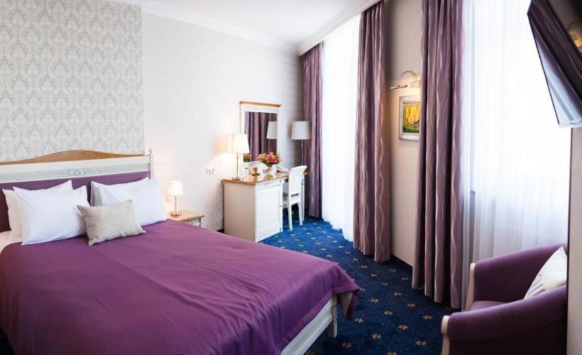 בית מלון כפרי Shato