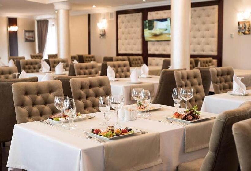 בית מלון כפרי Shato