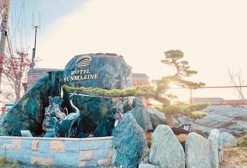 فندق Sunmarine