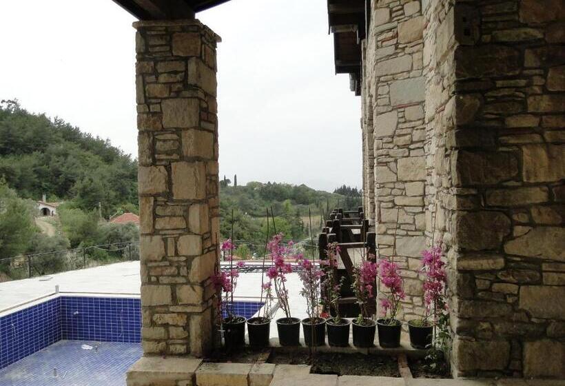 호텔 The Stone Castle Boutique