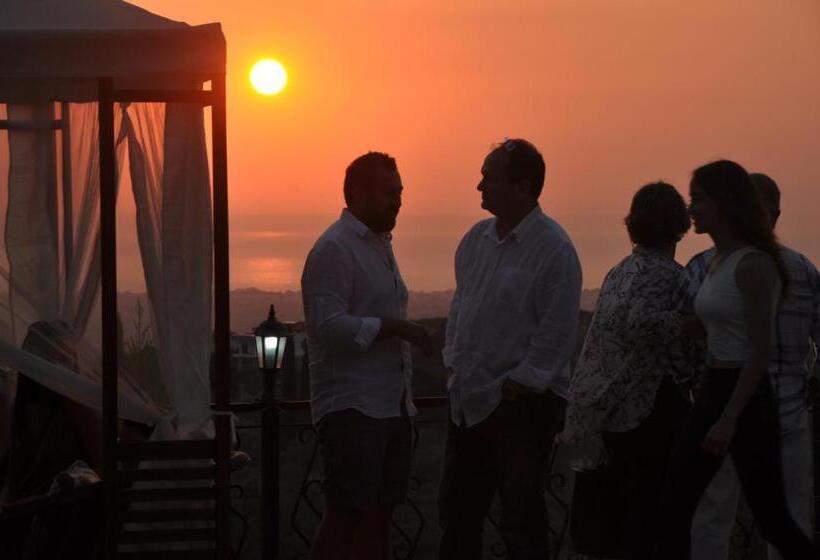 호텔 The Stone Castle Boutique