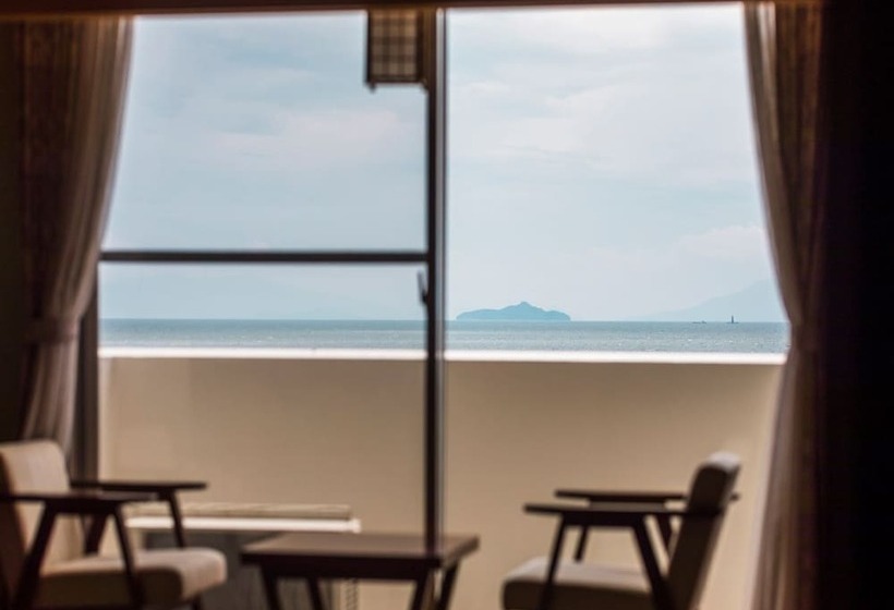 בית מלון כפרי Uminos Spa & Resort